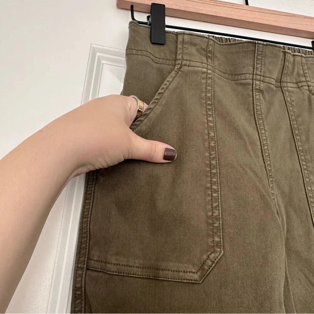 Spanx (XS) Olive Green Cargo Jogger in Stretch Twill High Rise Pants- Utility - Picture 8 of 12
